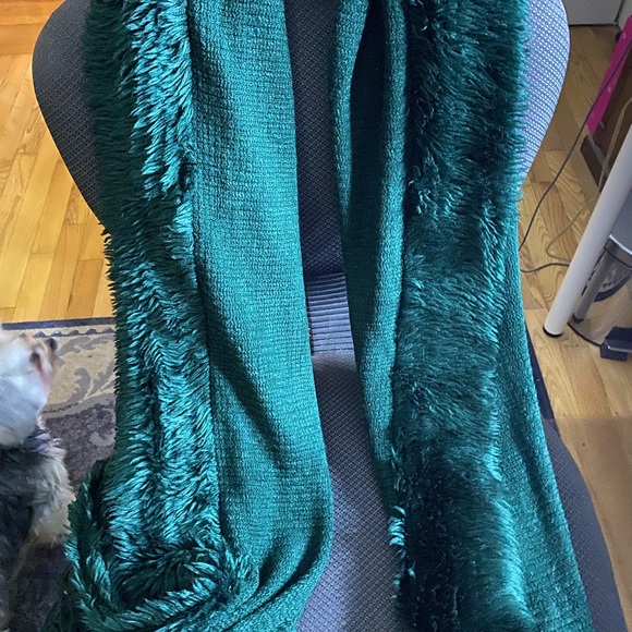 Scarf - Picture 3 of 4